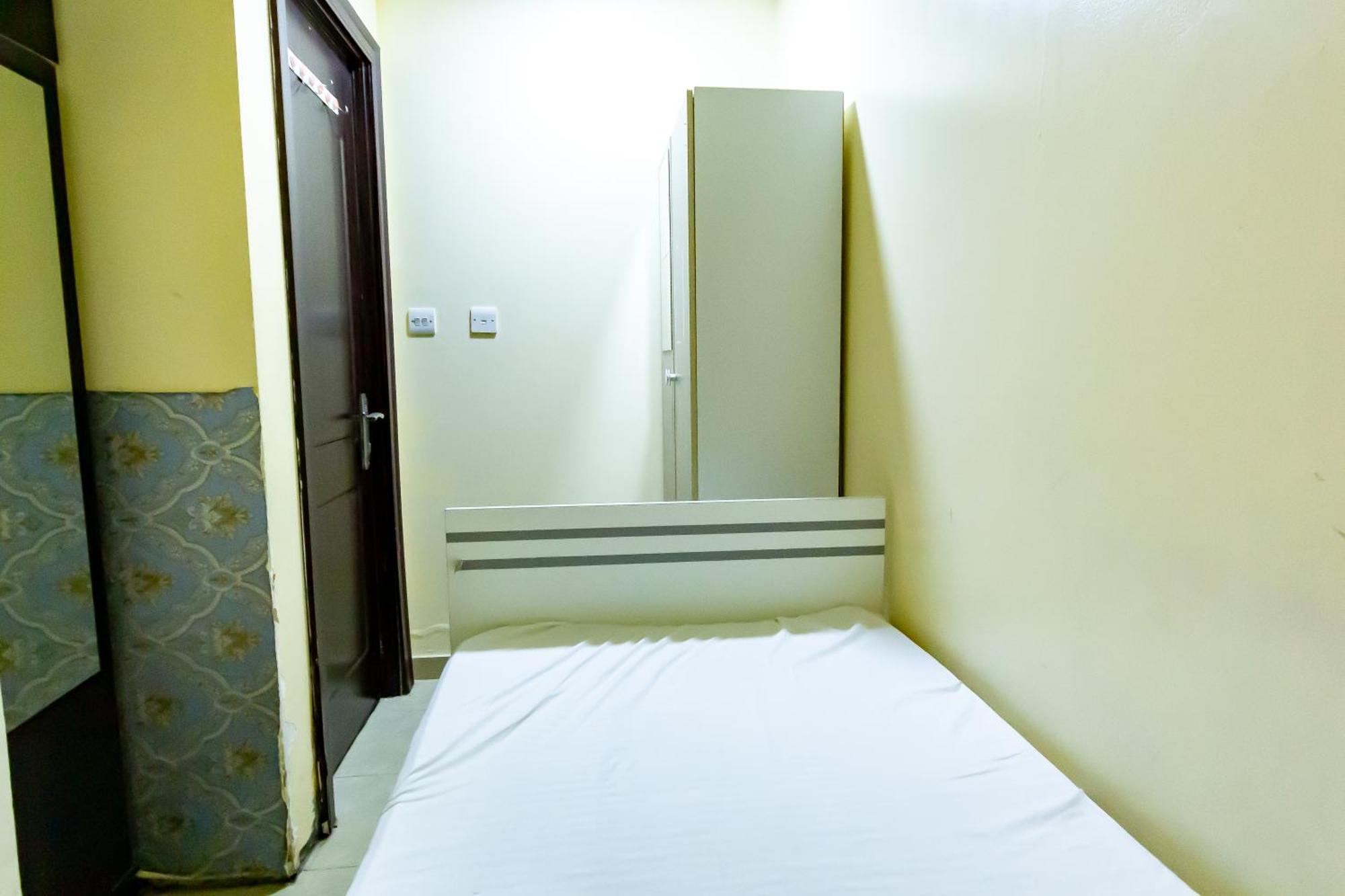 Small Budget Rooms For 'Girls' Only In Dubai, Marina Zewnętrze zdjęcie